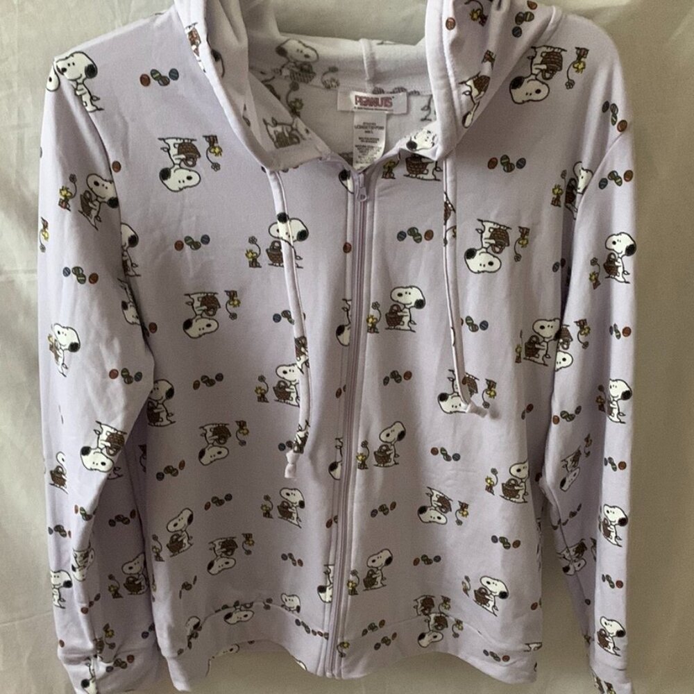 PEANUTS Snoopy Easter Egg Hunt Fleece Lined Hoodie Sweater & Shorts Sz LARGE - Picture 2 of 7